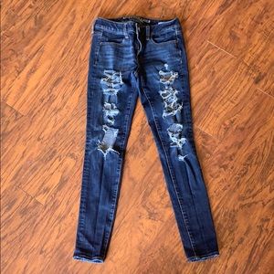 American Eagle AEO Jeggings Distressed Size 4
